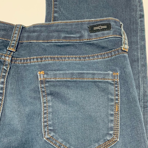 Liverpool Jean Company Collen Straight